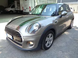 Grigio Usata 2018 Mini Cooper D Business Due volumi | 11.900 € (Ottimo prezzo)