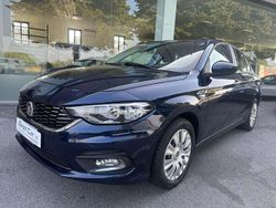 Blu/azzurro Usata 2018 Fiat Tipo Easy Tre volumi | 9700 € (Buon prezzo)