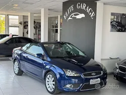 Blu/azzurro Usata 2009 Ford Focus Cabriolet Titanium Cabrio | 5900 € (Super prezzo)