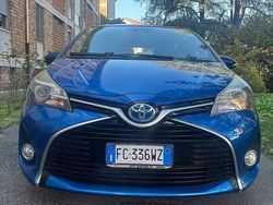 Usata 2016 Toyota Yaris Hybrid Active Tre volumi | 9500 € (Buon prezzo)