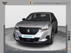 Argento Usata 2023 Peugeot 2008 SUV | 15.990 € (Buon prezzo)