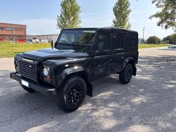 Usata 2015 Land Rover Defender SE SUV | 50.000 € (Buon prezzo)