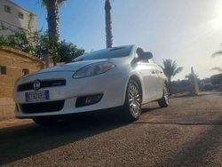 Bianco Usata 2010 Fiat Bravo Due volumi | 3100 € (Buon prezzo)