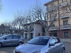 Usata 2016 Peugeot 308 Allure Tre volumi | 11.500 € (Molto cara)