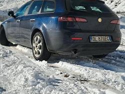Blu Usata 2008 Alfa Romeo 159 Station wagon | 2500 €