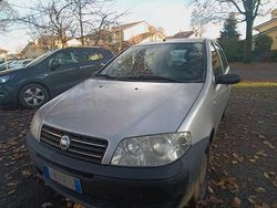 Grigio Usata 2003 Fiat Punto Due volumi | 1500 € (Ottimo prezzo)