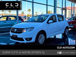 Bianco perla Usata 2015 Dacia Sandero Ambiance Tre volumi | 5100 € (Cara)
