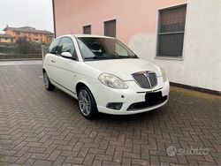 Bianco Usata 2009 Lancia Ypsilon Due volumi | 2800 € (Buon prezzo)