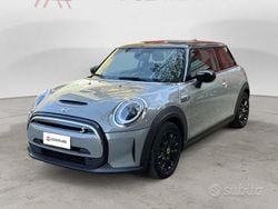 Grigio pastello Usata 2022 Mini Cooper SE Essential Due volumi | 17.500 € (Buon prezzo)