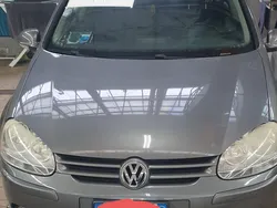 Usata 2008 VW Golf V Tre volumi | 4000 € (Buon prezzo)