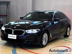 Nero metallizato Usata 2023 BMW 520 Comfort Edition Tre volumi | 32.900 € (Ottimo prezzo)