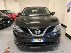 Nero Usata 2015 Nissan Qashqai Acenta SUV | 11.800 € (Buon prezzo)