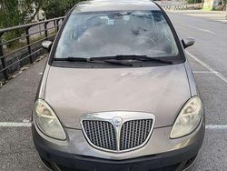Usata 2007 Lancia Musa Monovolume | 2500 € (Buon prezzo)