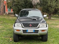 Nero Usata 2003 Mitsubishi L200 Pick-up | 9900 € (Buon prezzo)