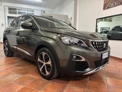 Grigio Usata 2018 Peugeot 3008 Allure SUV | 16.490 € (Buon prezzo)