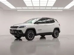 Bianco Usata 2023 Jeep Compass Trailhawk SUV | 26.890 € (Buon prezzo)