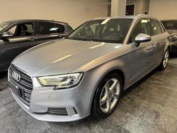 Argento Usata 2018 Audi A3 Sport Tre volumi | 16.900 € (Buon prezzo)