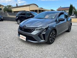 Grigio Usata 2024 Renault Clio V Techno Tre volumi | 16.500 € (Cara)