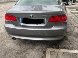 Grigio Usata 2010 BMW 320 Coupé | 9000 € (Cara)