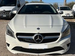 Bianco Usata 2016 Mercedes CLA200 Business Tre volumi | 11.900 €