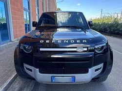 Usata 2022 Land Rover Defender SUV | 66.000 € (Cara)