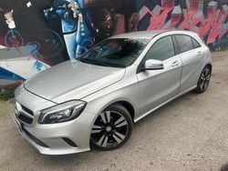 Blu Usata 2017 Mercedes A180 Tre volumi | 12.499 € (Ottimo prezzo)