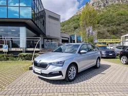 Argento Usata 2020 Skoda Scala Ambition Due volumi | 10.900 € (Buon prezzo)