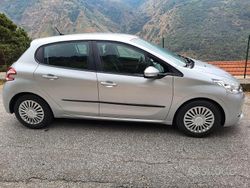 Grigio Usata 2014 Peugeot 2008 SUV | 7500 €