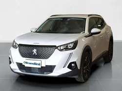 Bianco Usata 2021 Peugeot 2008 Allure SUV | 16.600 € (Buon prezzo)