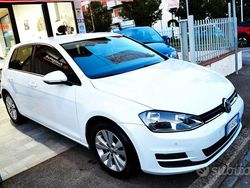Bianco Usata 2016 VW Golf VII Tre volumi | 8990 € (Ottimo prezzo)