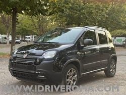 Nero Usata 2022 Fiat Panda Cross Plus | 10.490 € (Buon prezzo)