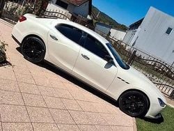 Usata 2015 Maserati Ghibli Tre volumi | 25.000 € (Buon prezzo)