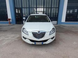 Bianco Usata 2014 Lancia Delta Due volumi | 6799 € (Buon prezzo)