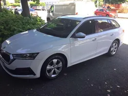 Nessuno Usata 2022 Skoda Octavia Executive Station wagon | 14.400 € (Buon prezzo)