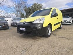 Giallo Usata 2016 Citroën Berlingo Feel Monovolume | 7900 € (Buon prezzo)