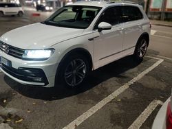 Bianco Usata 2019 VW Tiguan R-line SUV | 24.000 € (Molto cara)
