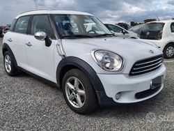 Bianco Usata 2011 Mini One D Countryman SUV | 8900 €