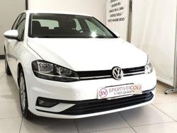 Bianco Usata 2017 VW Golf VII Trendline Tre volumi | 14.800 € (Buon prezzo)