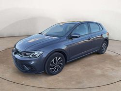 Grigio Usata 2022 VW Polo Life Tre volumi | 17.000 € (Buon prezzo)