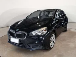 Nero Usata 2019 BMW 225 Active Tourer iPerformance Monovolume | 15.900 € (Buon prezzo)