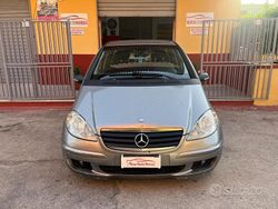 Oro Usata 2007 Mercedes A160 Avantgarde Tre volumi | 1799 € (Ottimo prezzo)