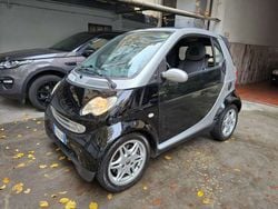Nero Usata 2002 Smart ForTwo Cabrio Passion Cabrio | 2900 € (Cara)
