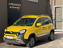 Oro Usata 2018 Fiat Panda Cross Cross Due volumi | 12.999 € (Cara)
