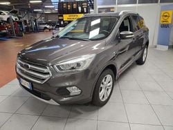 Grigio Usata 2017 Ford Kuga ST-Line SUV | 13.500 € (Buon prezzo)