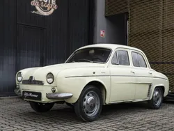 Giallo Usata 1960 Alfa Romeo Dauphine Tre volumi | 34.000 €