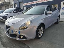 Blu/azzurro Usata 2014 Alfa Romeo Giulietta Exclusive Due volumi | 8900 € (Buon prezzo)