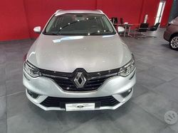 Argento Usata 2019 Renault Mégane GrandTour Station wagon | 9900 € (Buon prezzo)