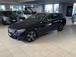 Blu Usata 2020 Mercedes C300e Business Station wagon | 28.900 € (Buon prezzo)