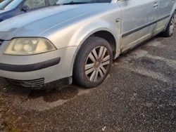 Usata 2004 VW Passat Tre volumi | 1500 € (Ottimo prezzo)