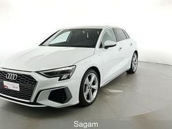 Bianco ghiaccio metallizzato Usata 2024 Audi A3 S-Line Tre volumi | 32.500 € (Ottimo prezzo)